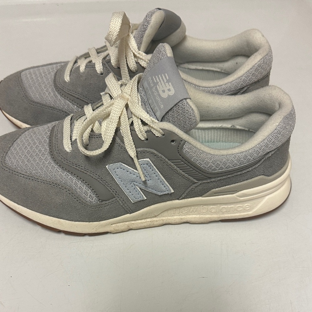 New Balance Gray and White Athletic Shoes - Picture 3 of 8